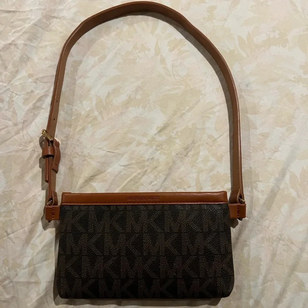 NWOT Michael Kors small brown logo belt bag max 28 inch waist